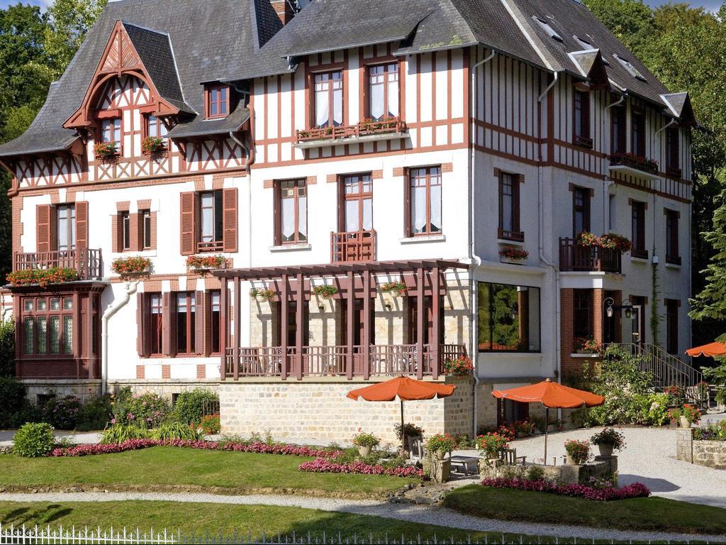 Готель Bois Joli Bagnoles de l'Orne Normandie Екстер'єр фото